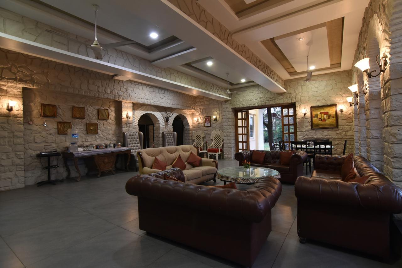 Luxurious Vintage Villa